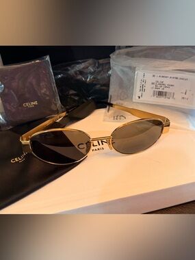Authentic Celine Triomphe oval Gold 54mm Sunglasses!